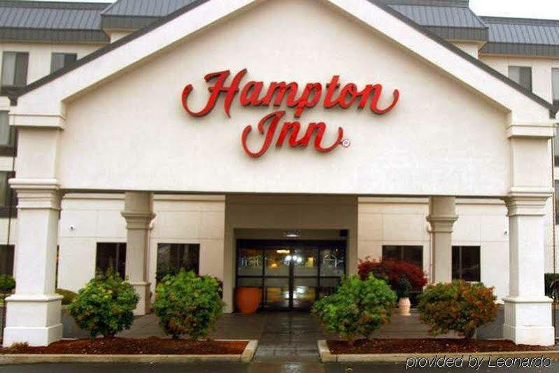 尤金汉普顿酒店 外观 照片